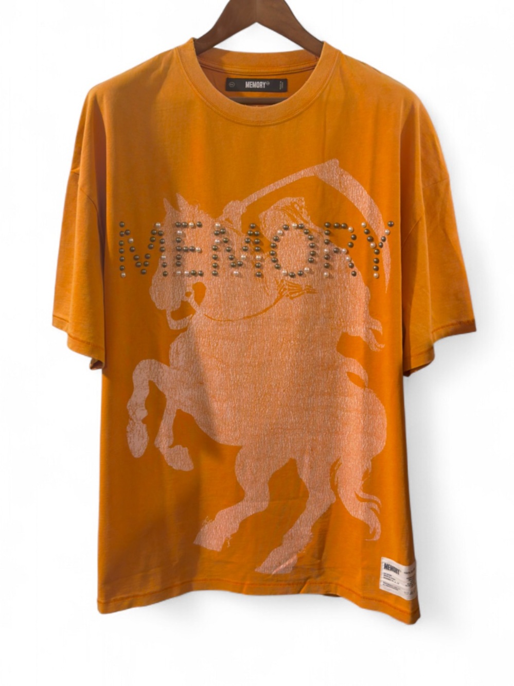 Memory Lane Orange Bang Studded Graphic T-shirt Size Men’s Large (NWT)